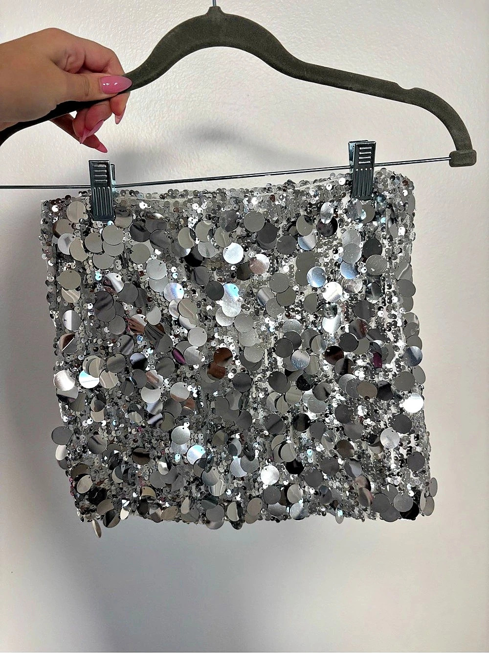 Edikted Sabina Low-Rise Sequin Mini Skirt Silver XS